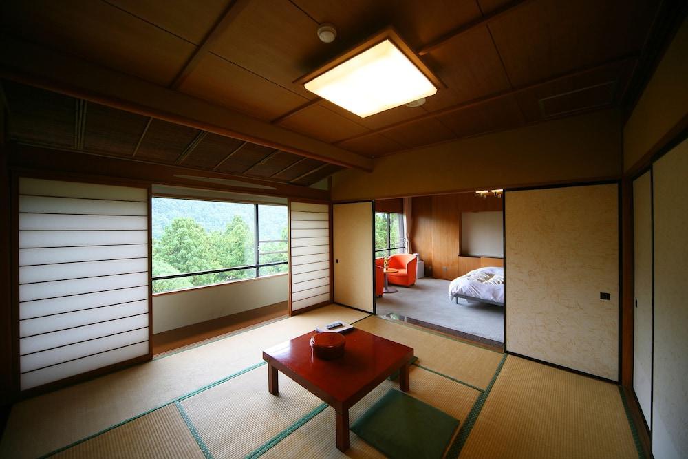 Ooedo Onsen Monogatari Premium Yamanaka Grand Hotel Кага Экстерьер фото