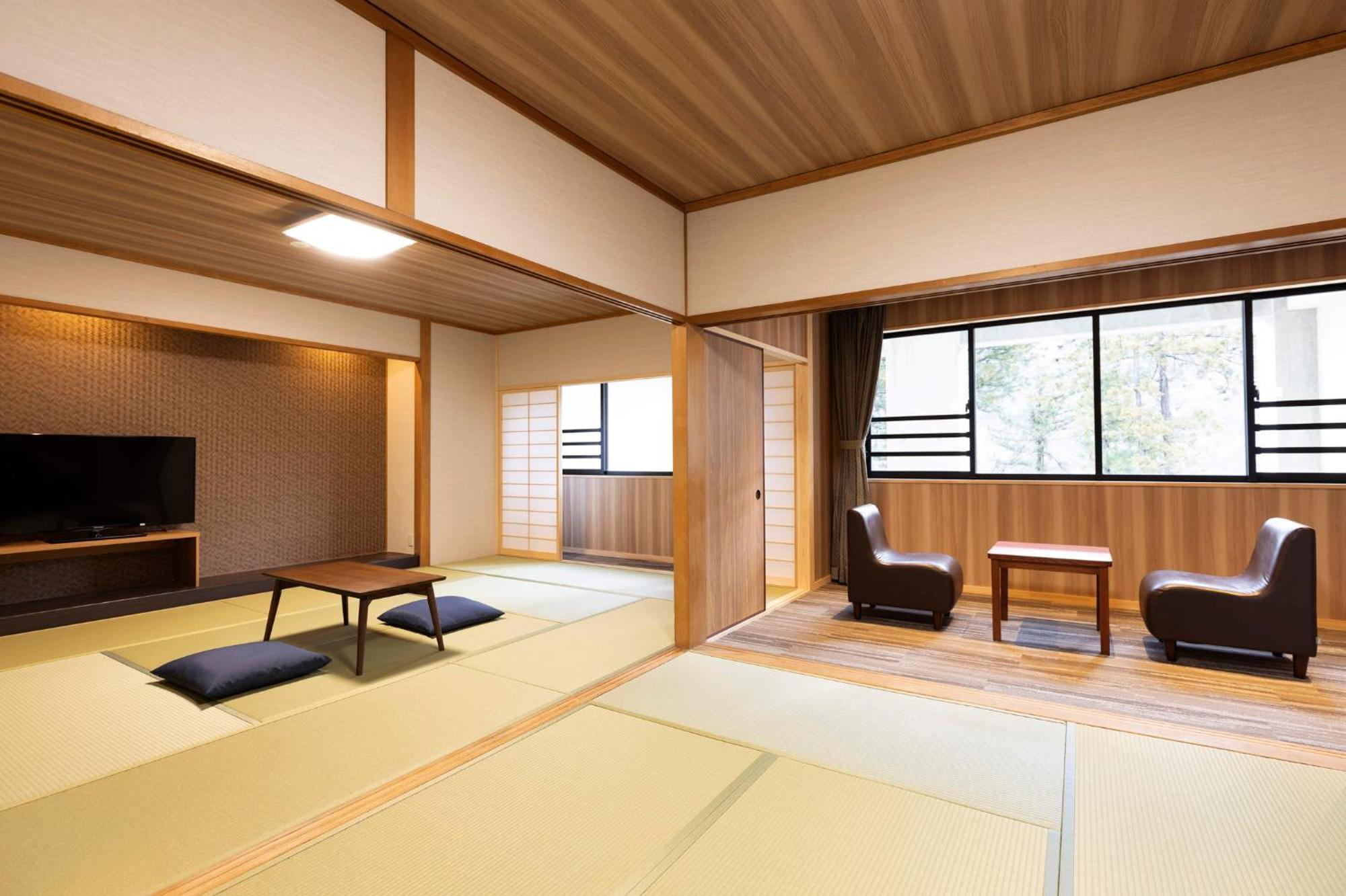 Ooedo Onsen Monogatari Premium Yamanaka Grand Hotel Кага Экстерьер фото