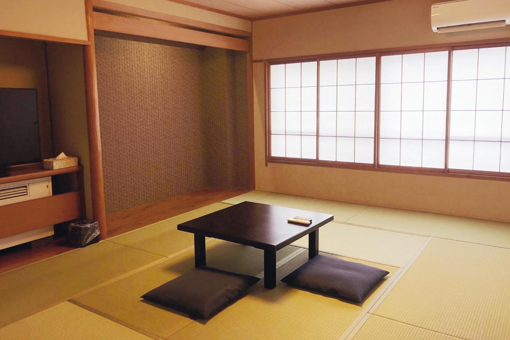 Ooedo Onsen Monogatari Premium Yamanaka Grand Hotel Кага Экстерьер фото