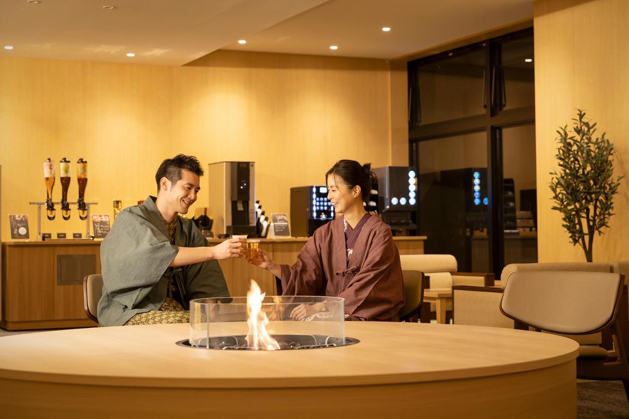 Ooedo Onsen Monogatari Premium Yamanaka Grand Hotel Кага Экстерьер фото